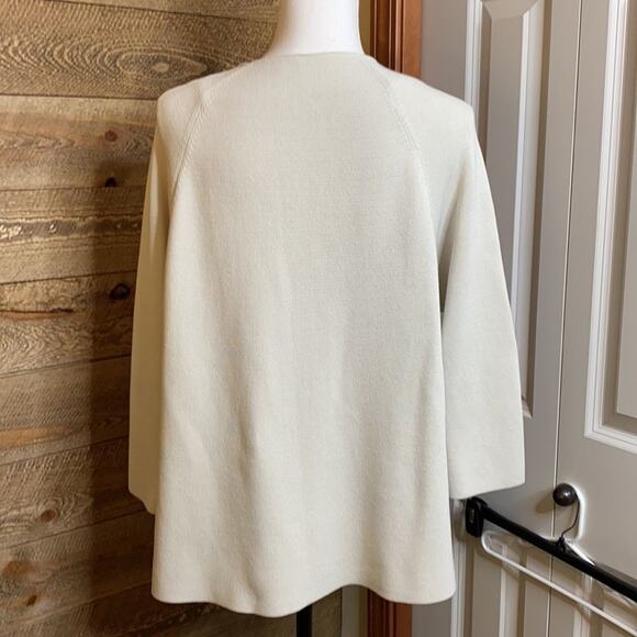 Eileen Fisher Ivory button front silk sweater jacket- large- Gorgeous piece - Picture 4 of 7
